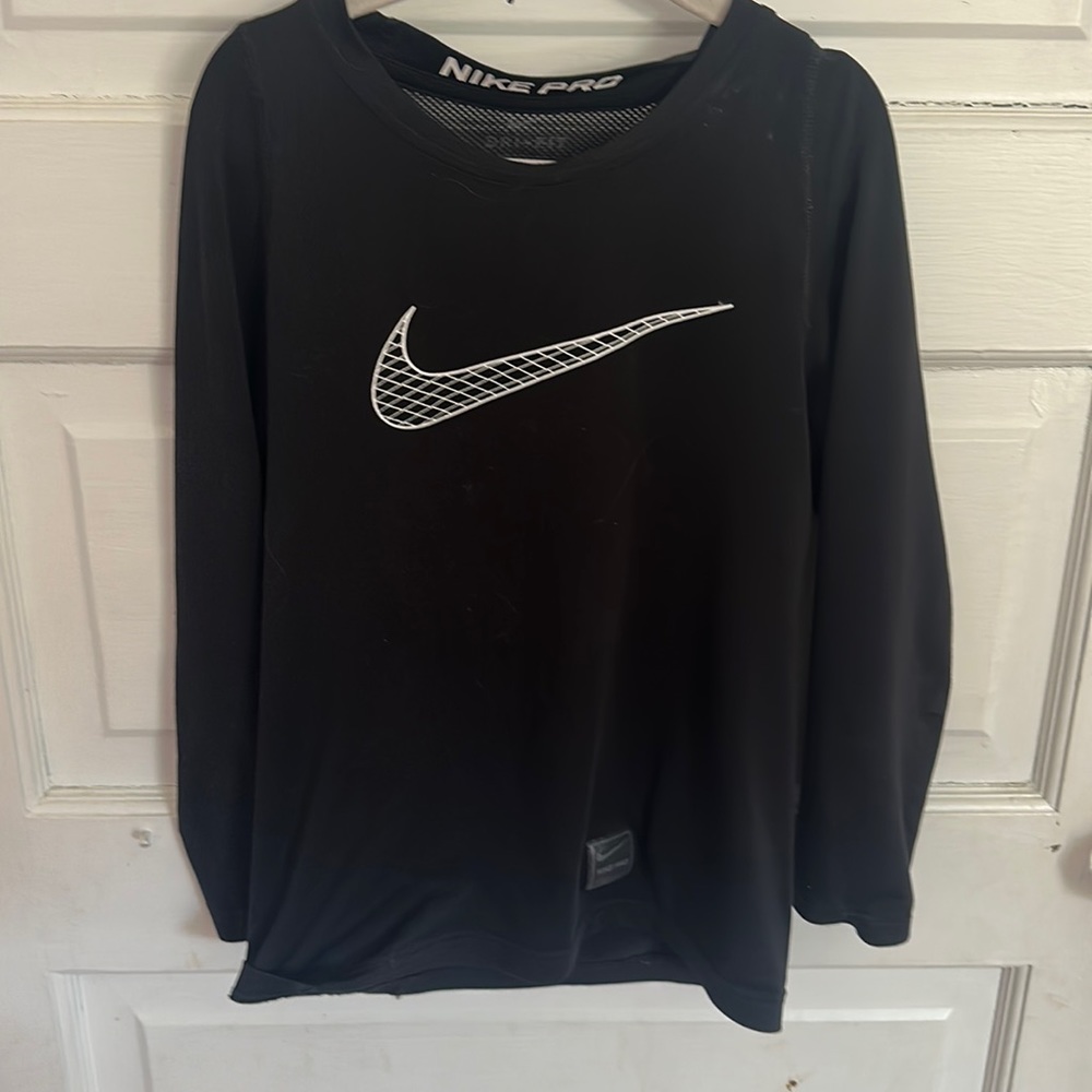 XS Dri-Fit Nike long sleeve